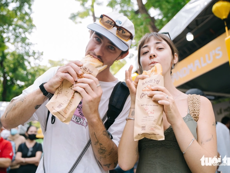 Over 200,000 visitors expected at Ho Chi Minh City banh mi festival with increased food&nbsp;safety