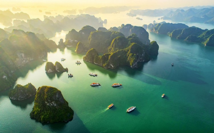 US magazine names Vietnam’s lesser-known bay among 7 wonders of Southeast Asia for&nbsp;2026