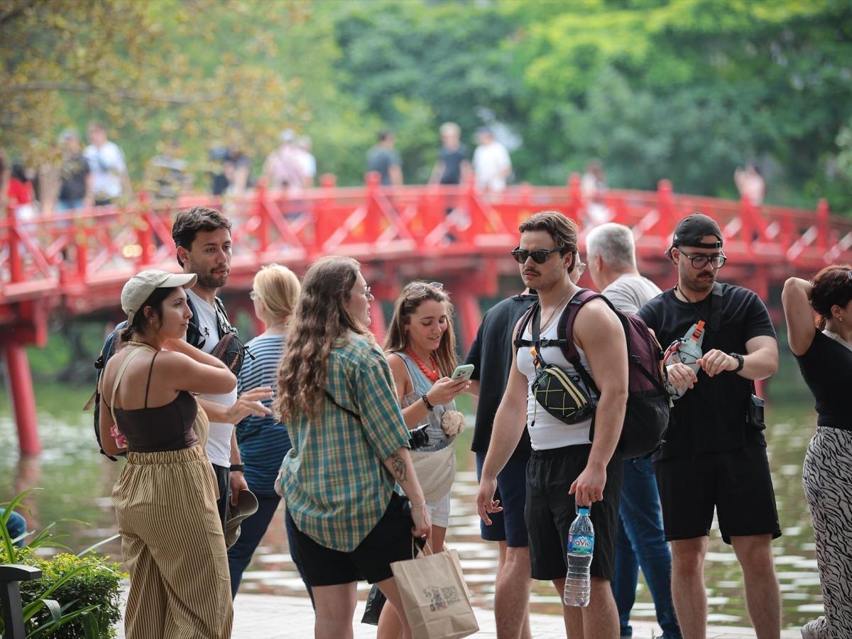 Int’l tourist arrivals in Hanoi top 4.6mn in first half of&nbsp;2026