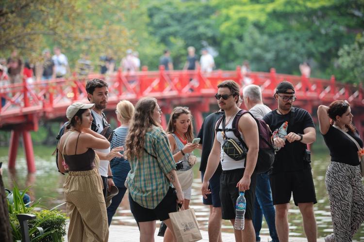 Int’l tourist arrivals in Hanoi top 4.6mn in first half of&nbsp;2026